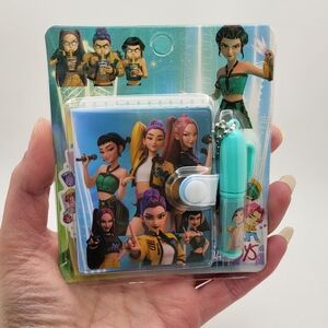 K-POP DEMON HUNTERS 1 Mini Notebook & Pen Set NEW